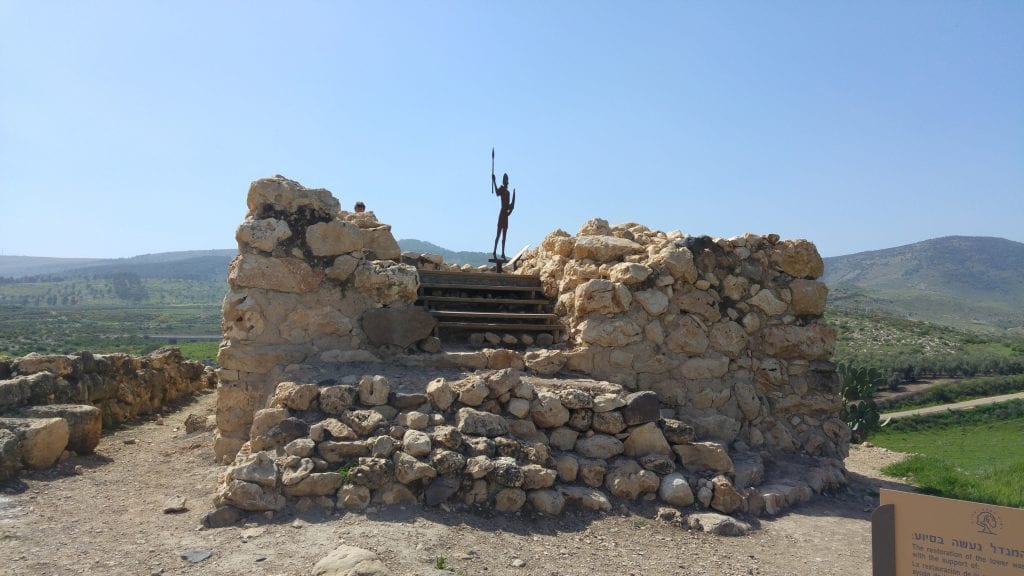 The Israelite Watchtower (Photo: Gary Littwin)