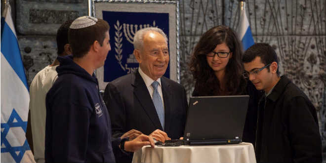 Shimon Peres