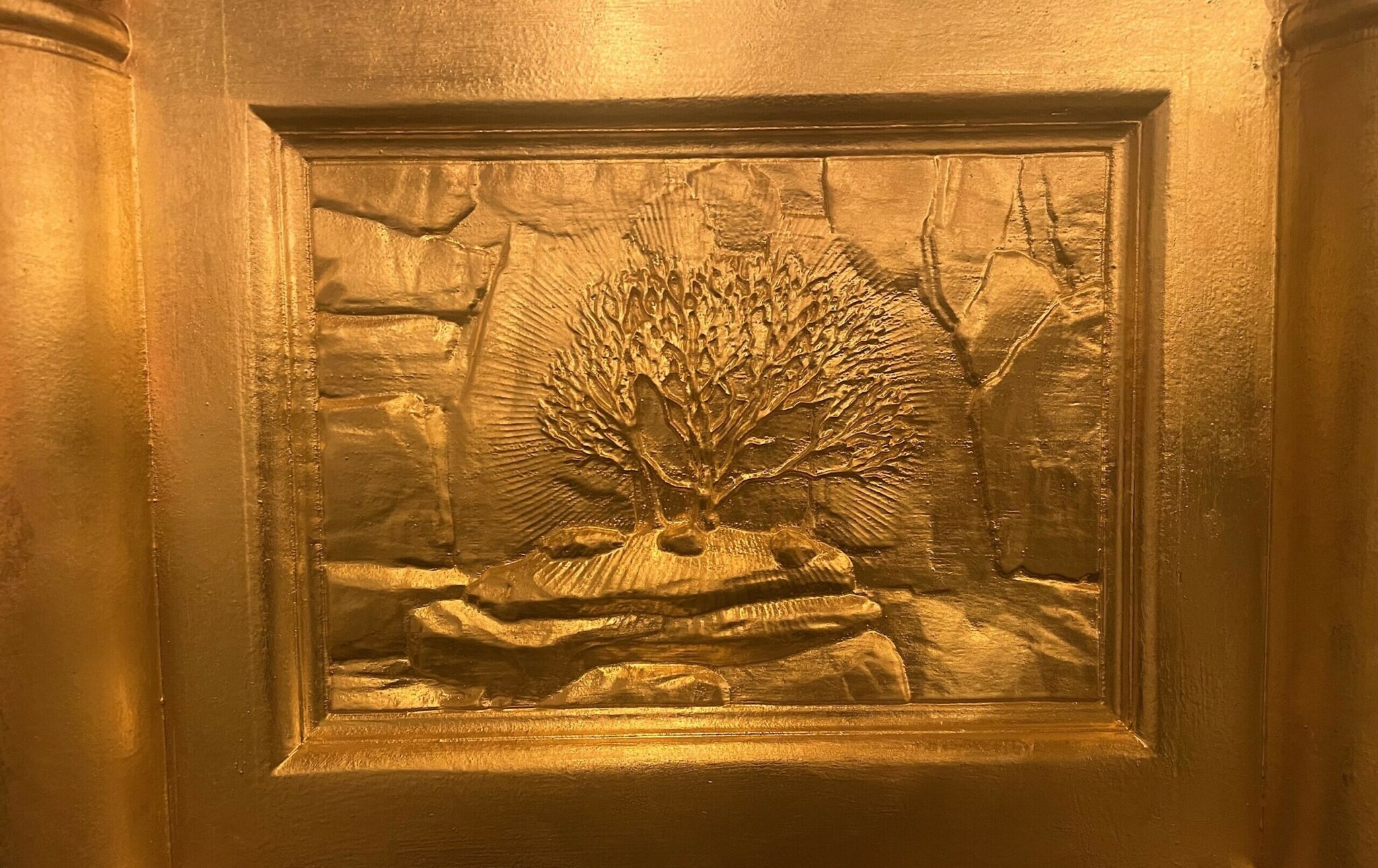 Historic Ark Replica Makes Its Jerusalem Debut During Sukkot Festival